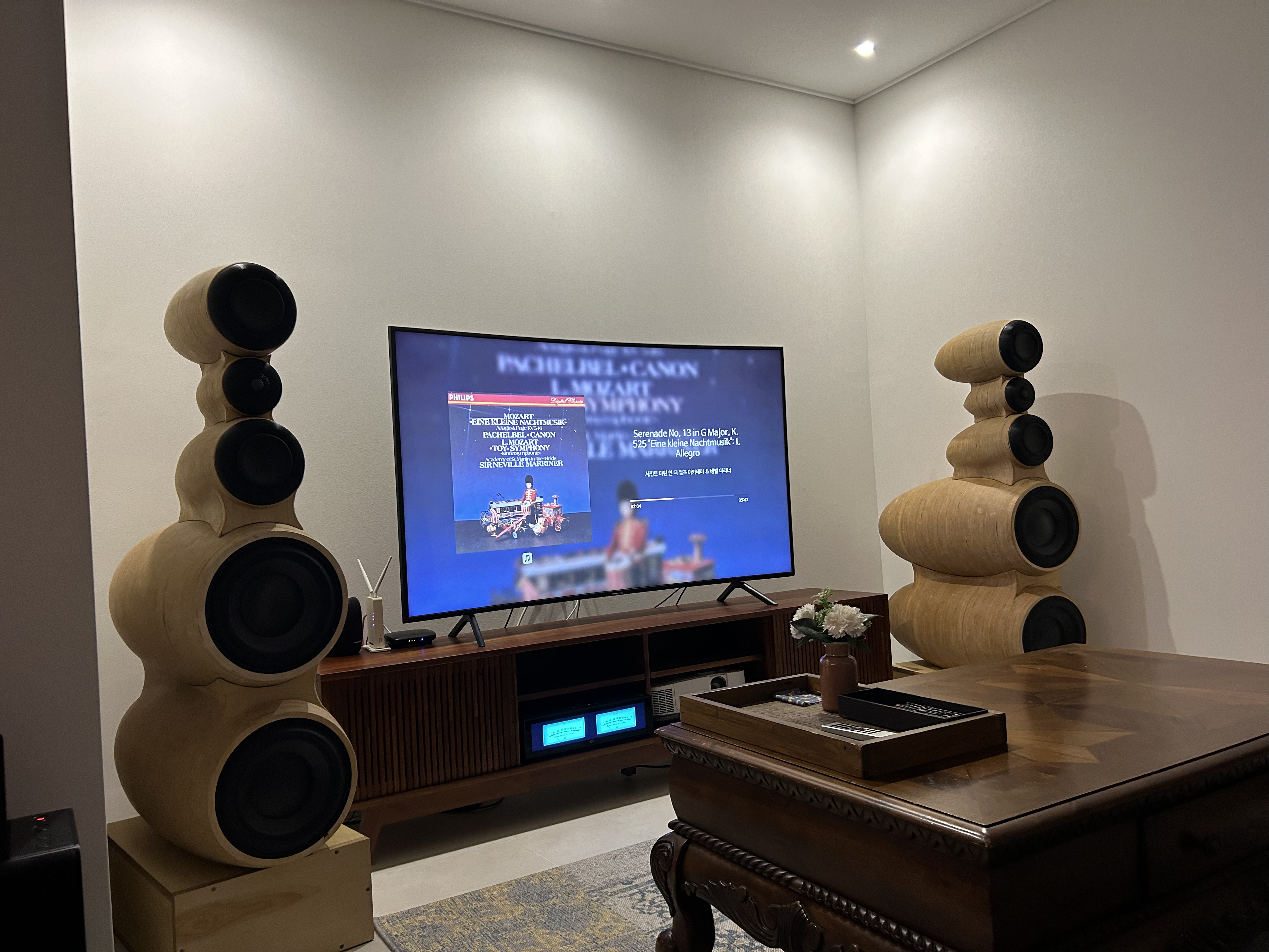 서브우퍼 스피커 연구